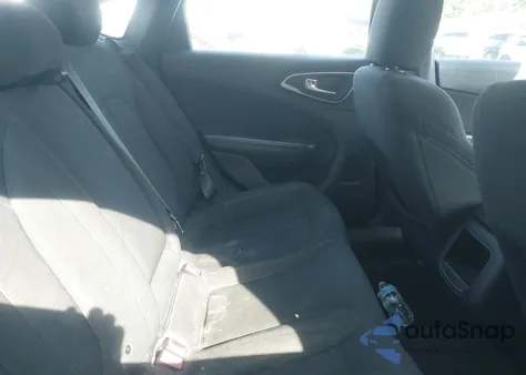 2015 Chrysler 200 Limited из США, поврежденный, VIN 1C3CCCAB5FN504114